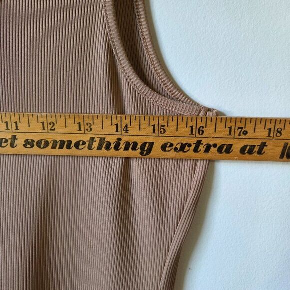 NEW WITH TAGS EXPRESS NUDE RIBBED SCCOP NECK BODYCON MIDI DRESS SZ L - Picture 12 of 14